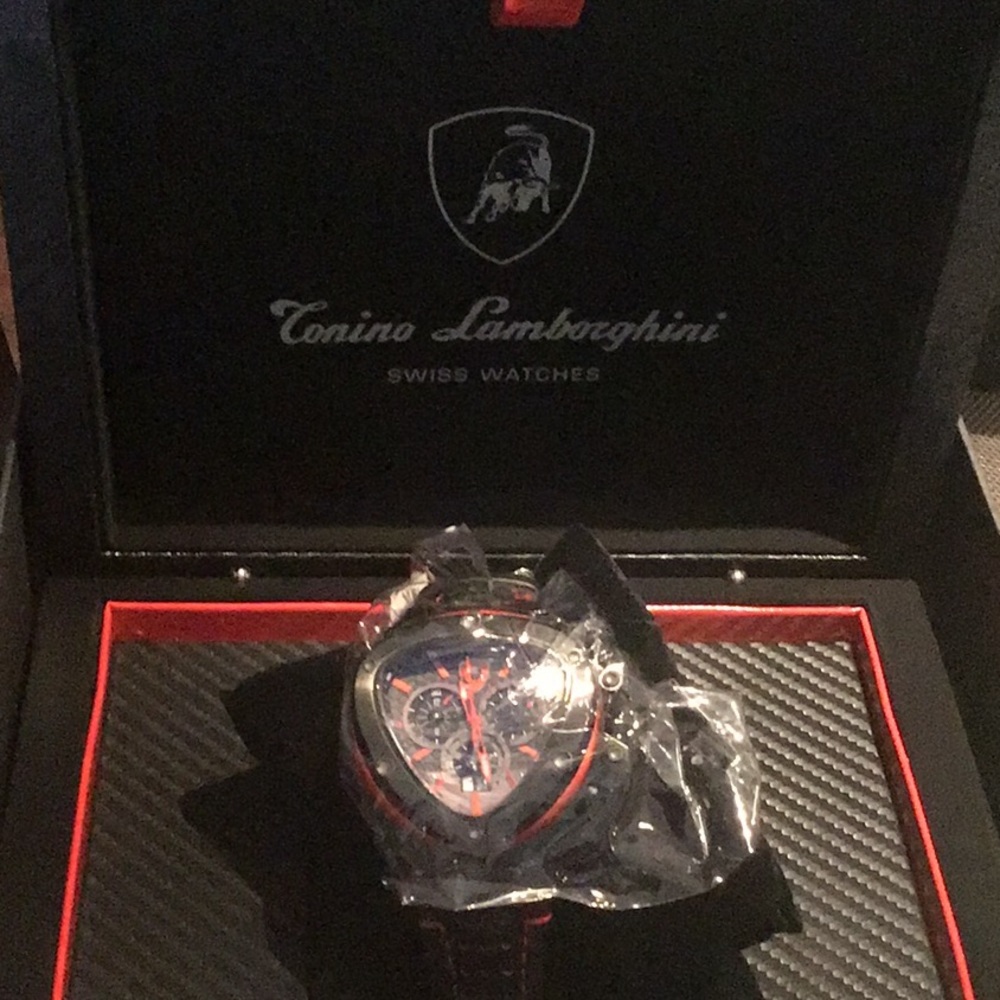 brand new Tonino Lamborghini spider Swiss watch